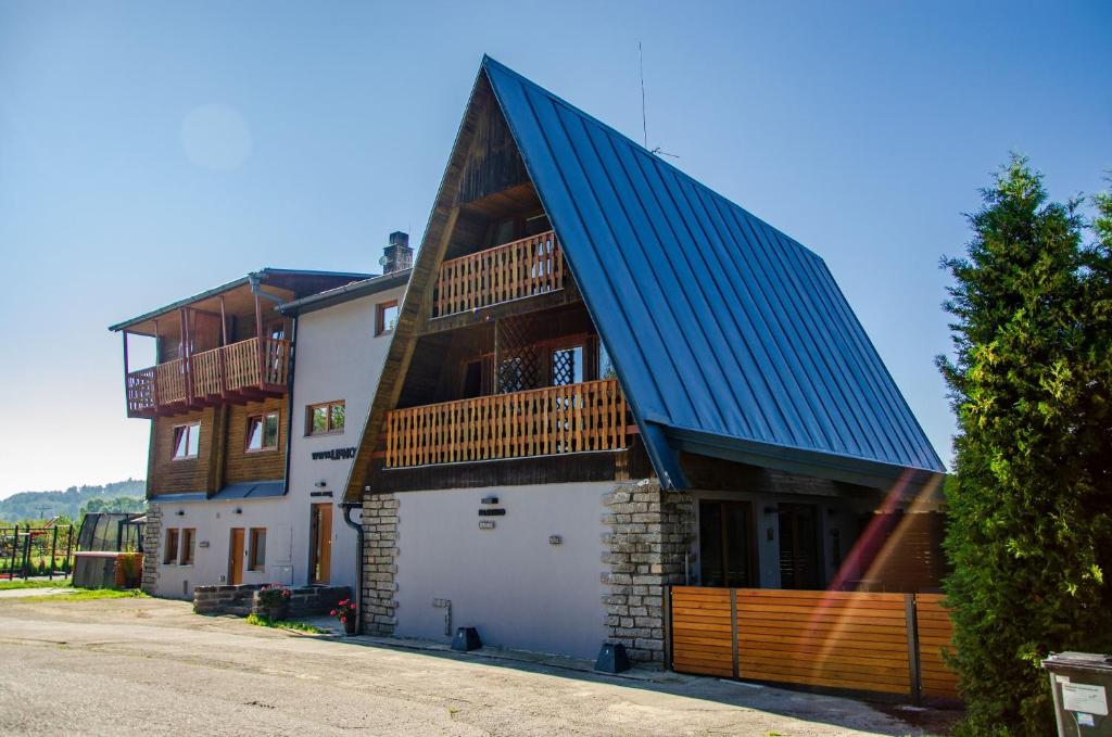 Budova, kde se prázdninový dům nachází