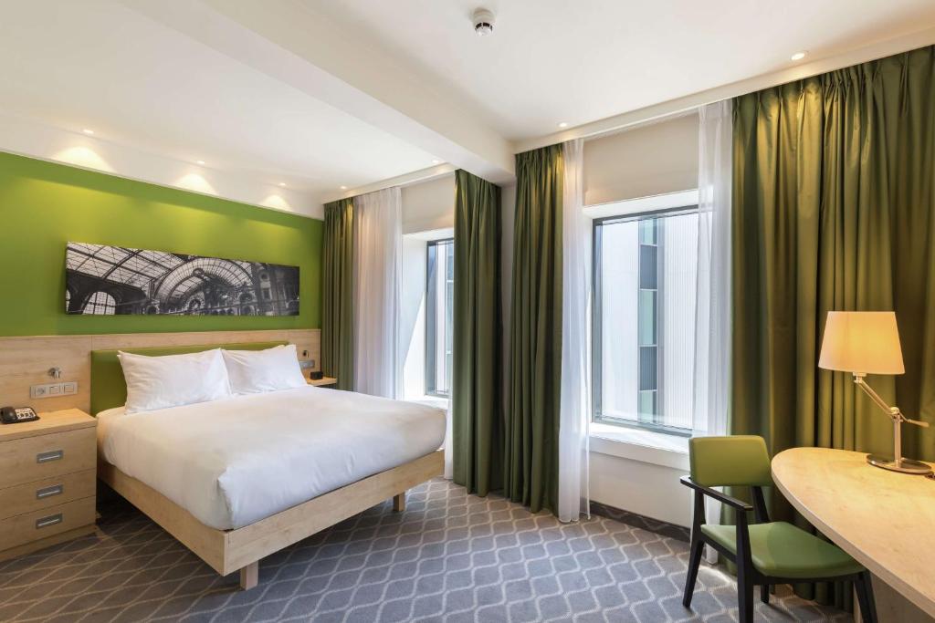 Hampton By Hilton Antwerp Central Station - Resim 7