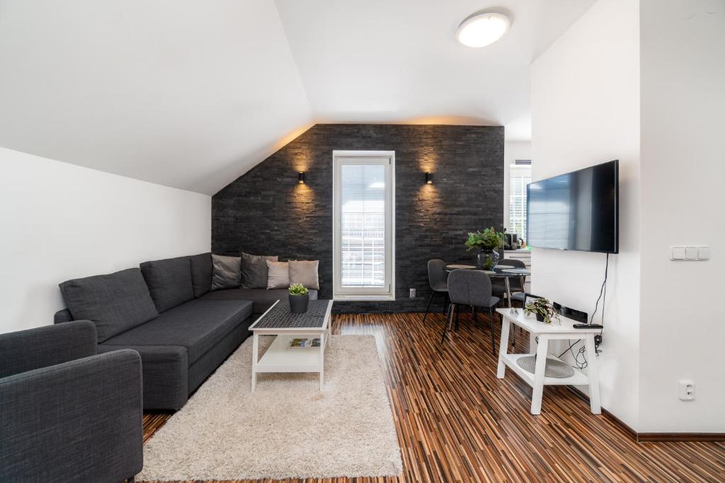 Beautiful Apartments With Parking In a Quiet Location - 18