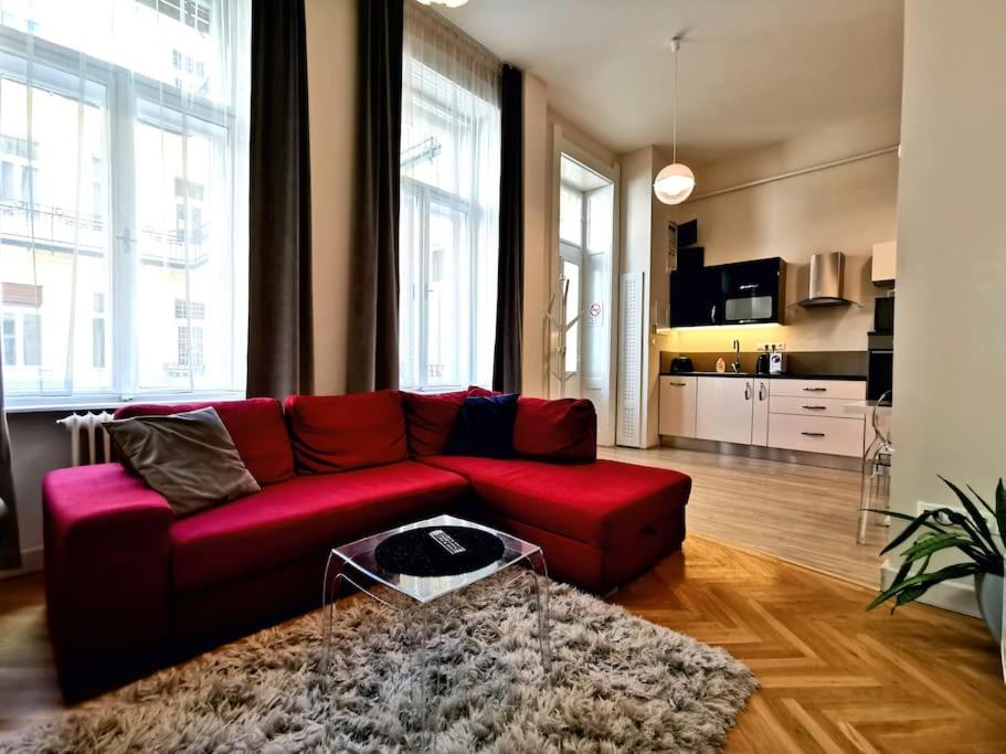 Luxury apartment near Astoria with AC 1052 Budapest, 24 Károly körút kép - 1