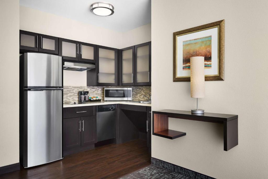 Homewood Suites by Hilton Cathedral City Palm Springs - 