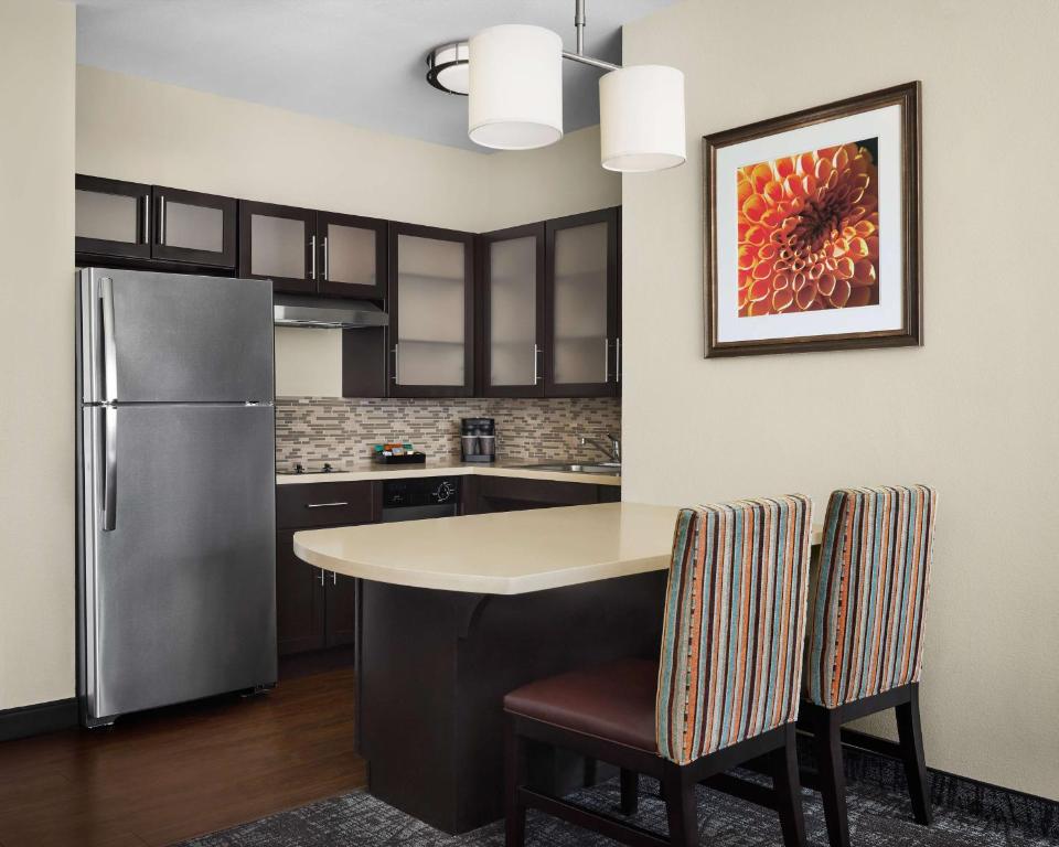 Homewood Suites by Hilton Cathedral City Palm Springs - 