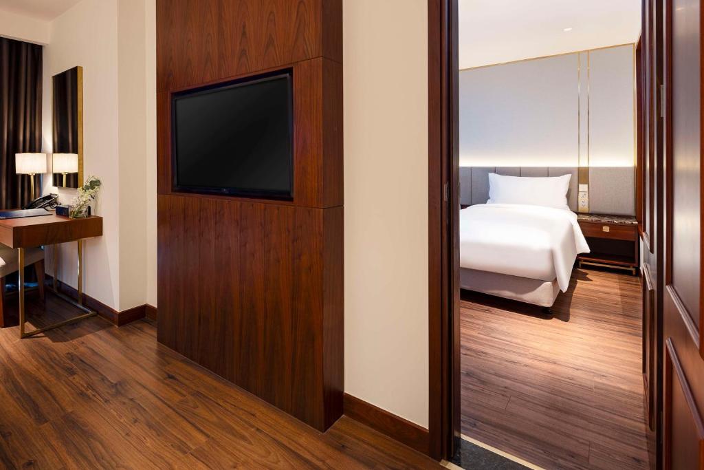 Phòng Deluxe Có Giường Cỡ King