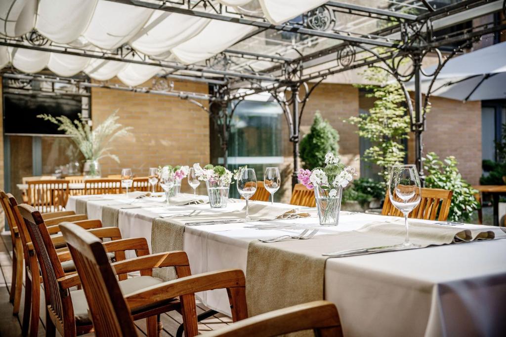 Restaurace v ubytování Euterpe Hotel