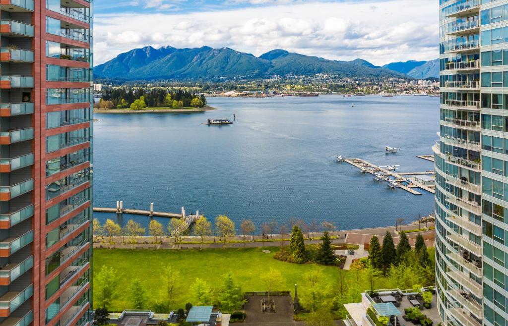 
Premium Harbourview King
