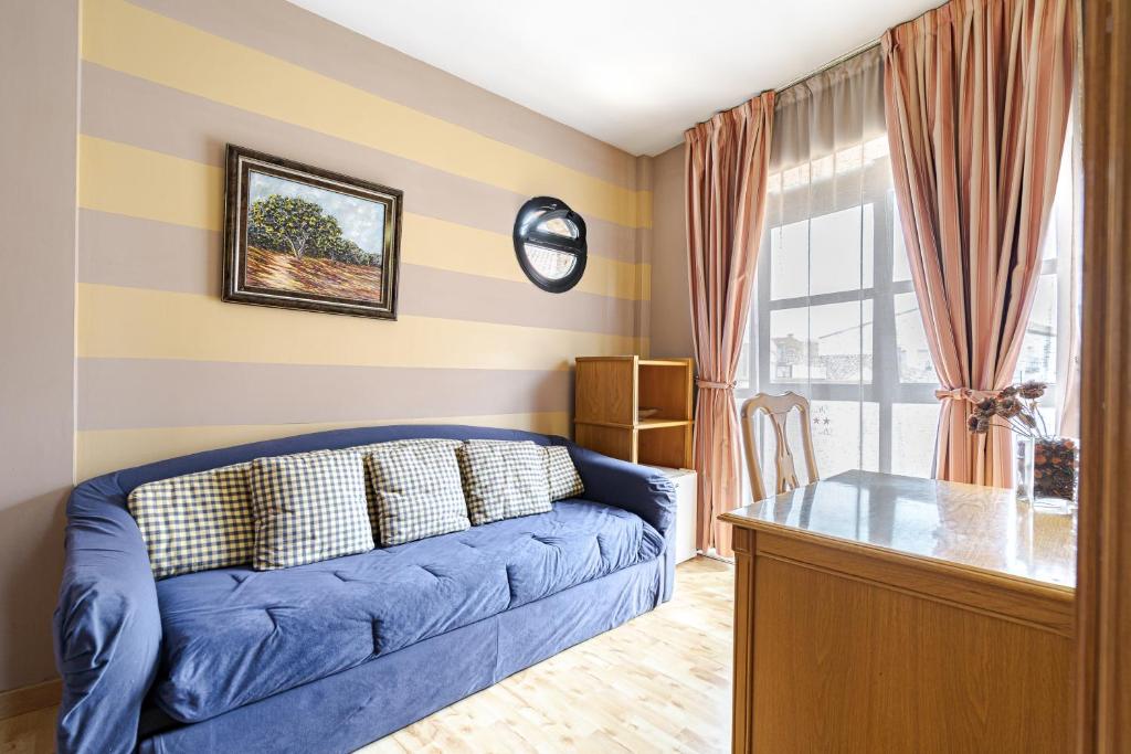 Hostal Don Juan Meco - Chambre Triple Avec Lit Double Et Lit Simple