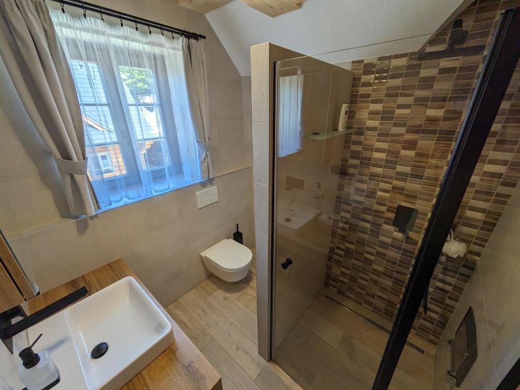 Koupelna v ubytování Wellness Chalet Kohútka