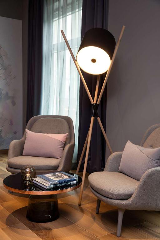 Posezení v ubytování art'otel berlin mitte, Powered by Radisson Hotels