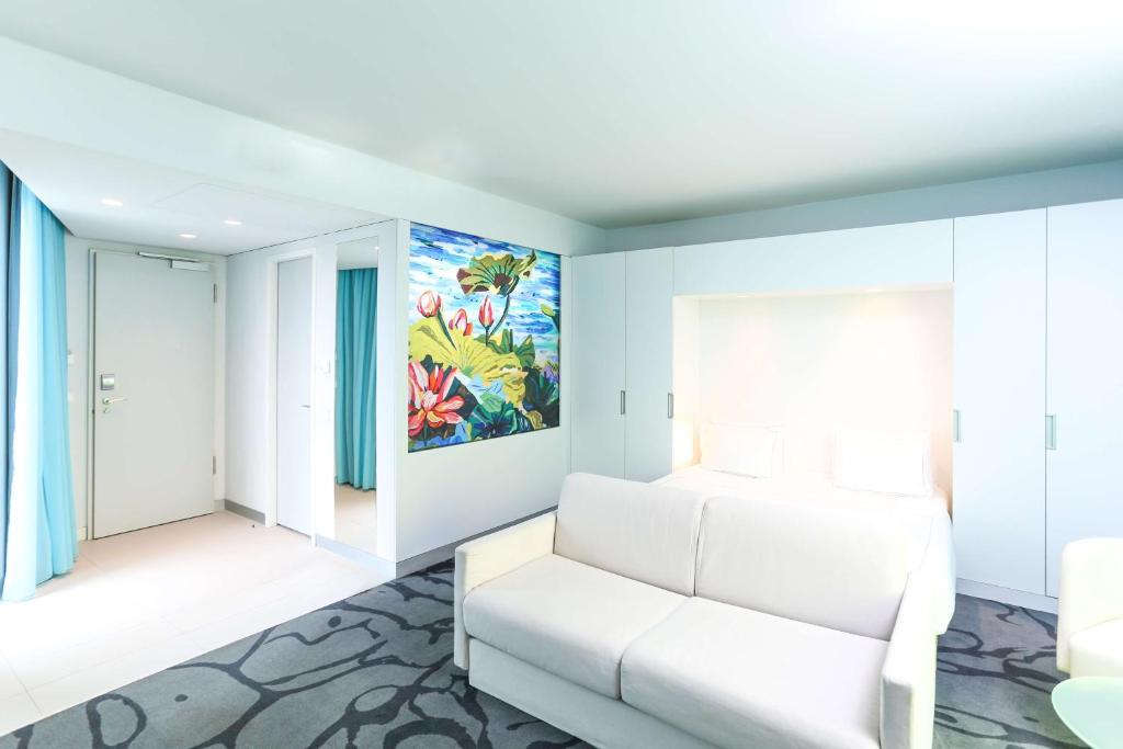 art'otel cologne, Powered by Radisson Hotels - Resim 22