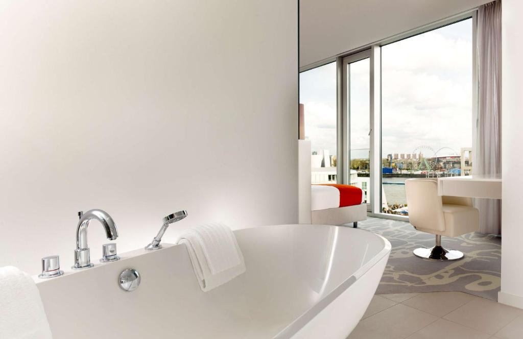 art'otel cologne, Powered by Radisson Hotels - Resim 25