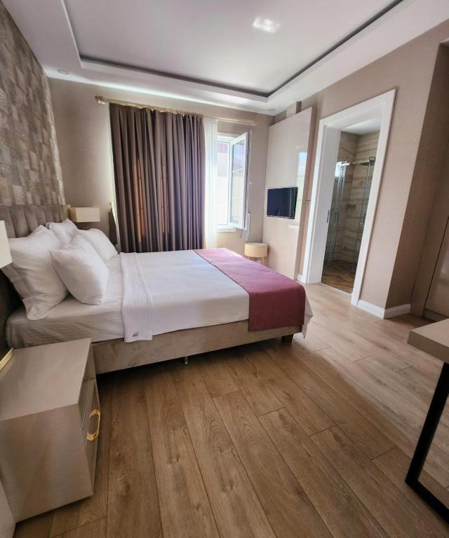 Villa No 44 - Deluxe Double Or Twin Room With Garden View