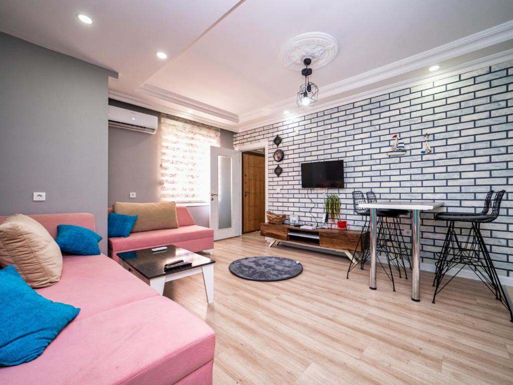 Apartment Central Location Flat 6 min to Duden Fall, Antalya, Turkey