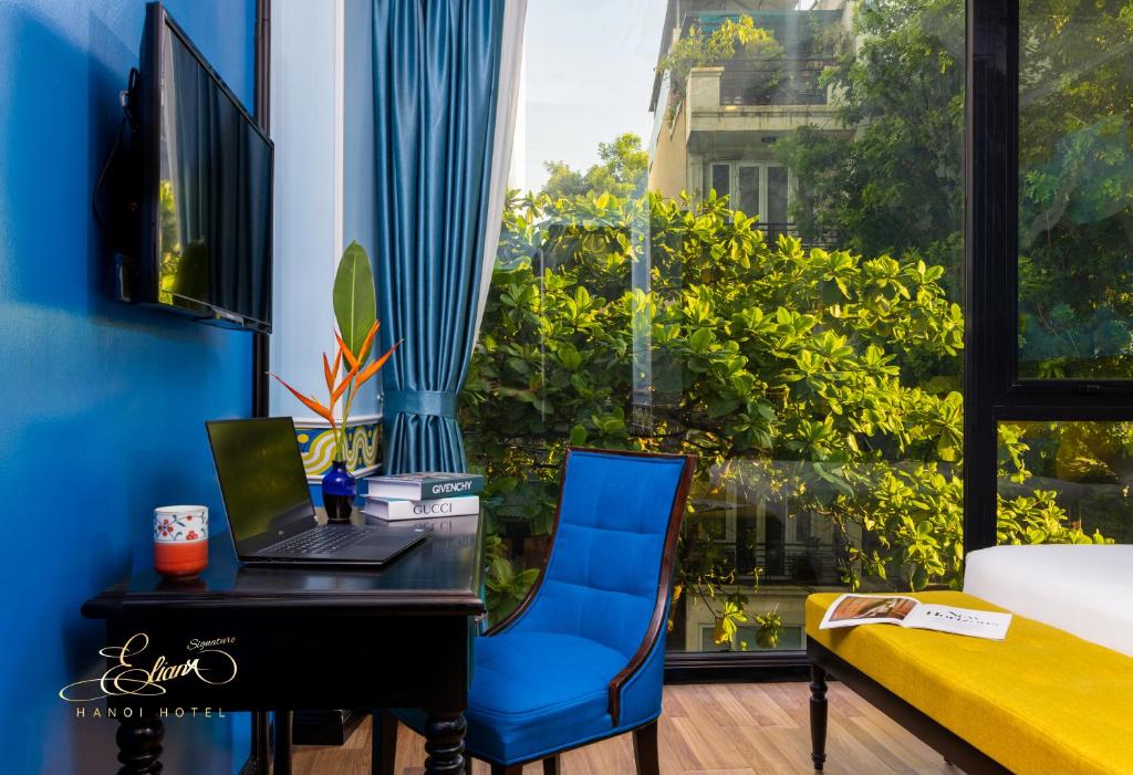 Balkón nebo terasa v ubytování Eliana Signature Hanoi Hotel