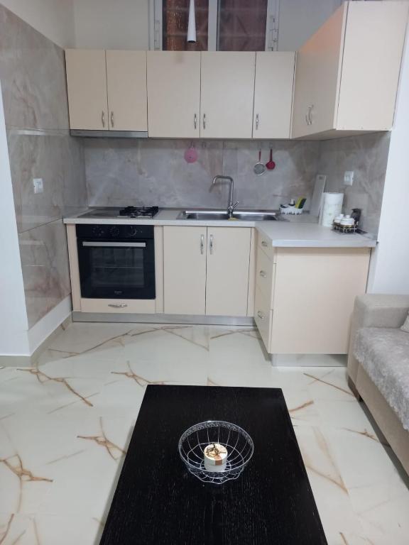 Cucina o angolo cottura di Vlora 3D Guesthouse