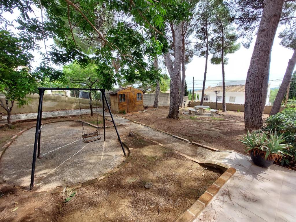 Chalet rústico con piscina y barbacoa, Valencia, Torrent ...