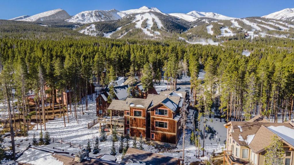 Wandering Moose, Breckenridge (updated prices 2024)