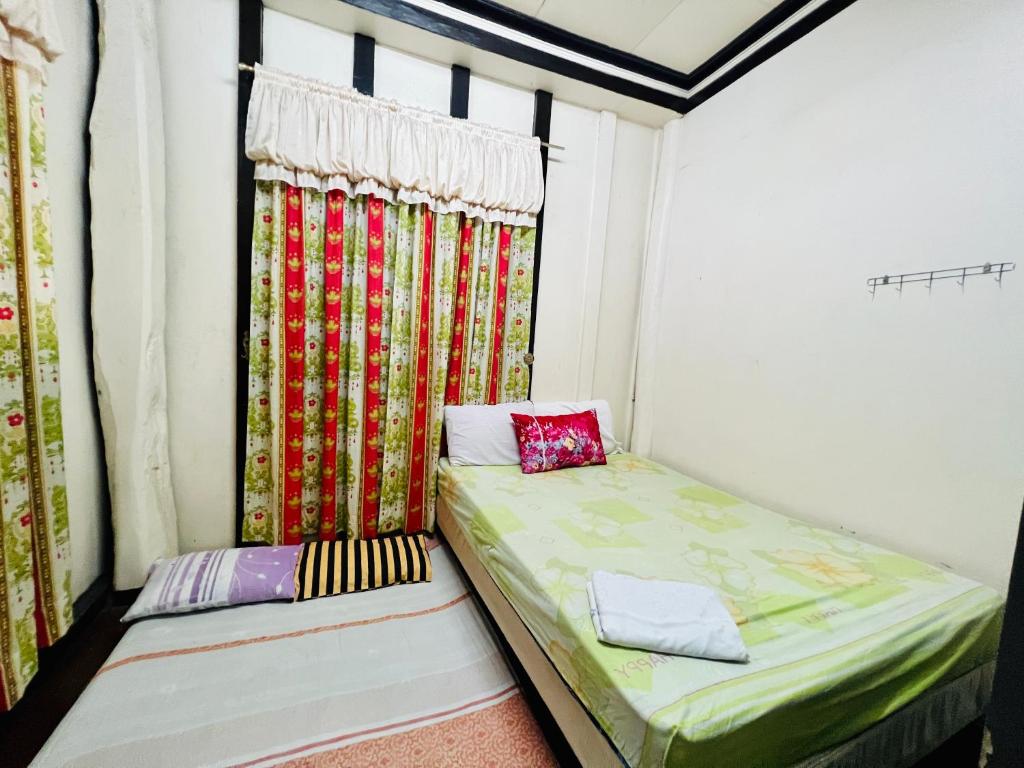 King Henry's Transient House - Quadruple Room