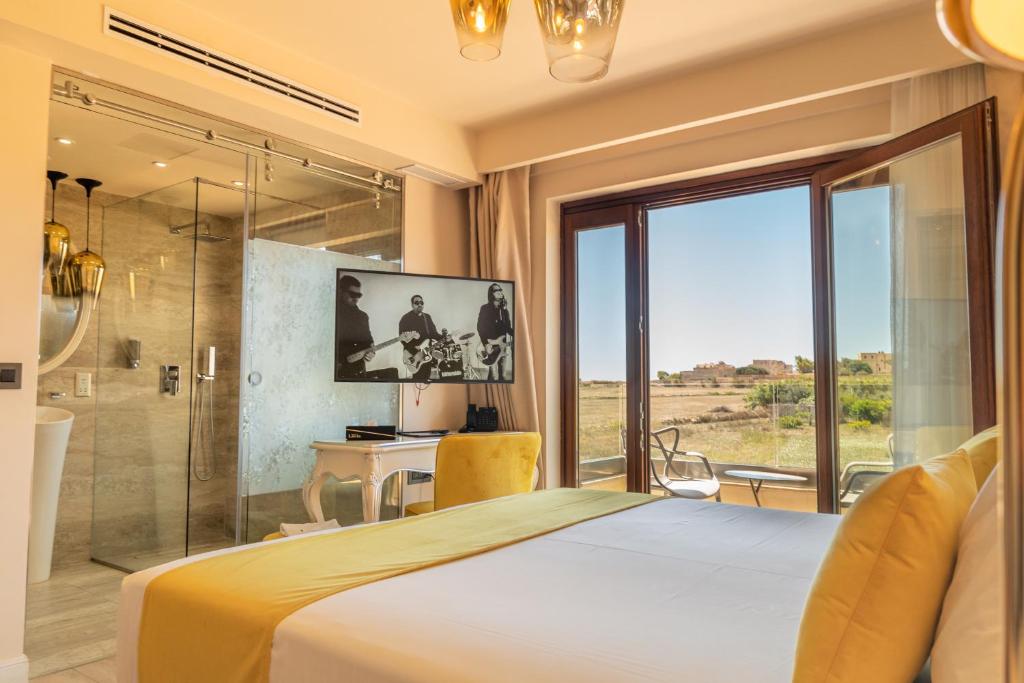 Santa Lucia Boutique Hotel - 13