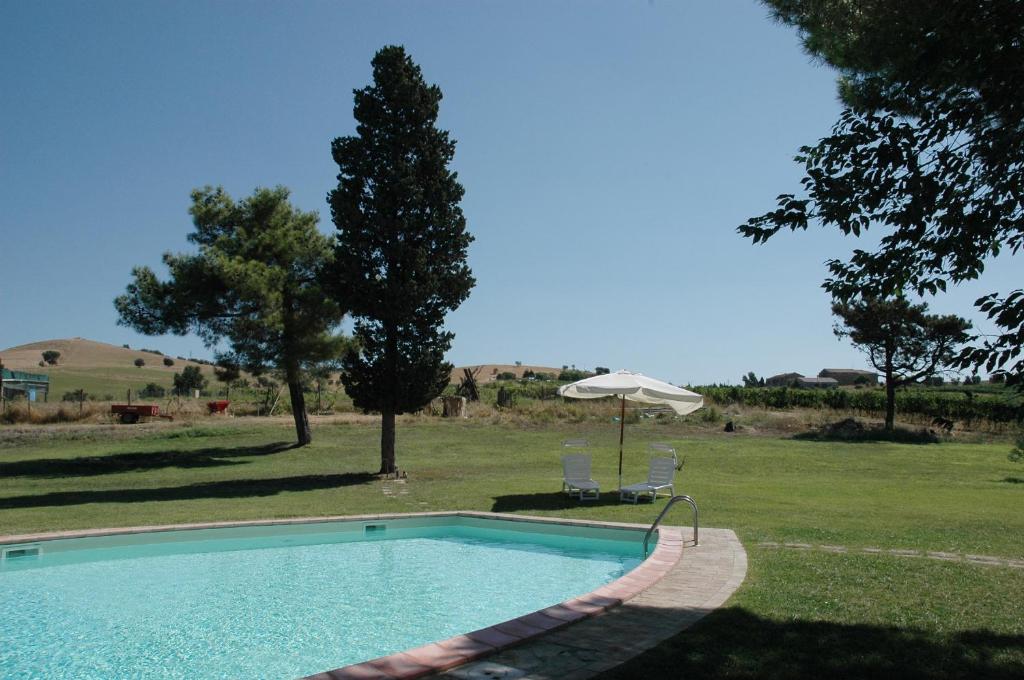 Piscina di Agriturismo Pian dei Pini o nelle vicinanze