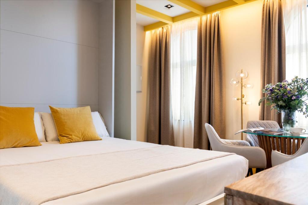 La Rosa de la Alfalfa - 16