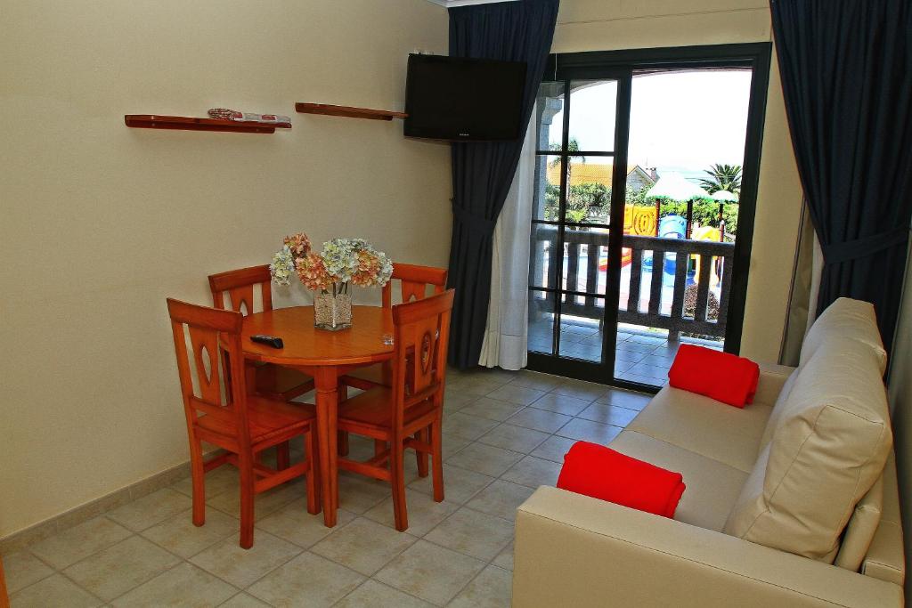 Apartamentos Coral Do Mar II - 海景一卧室公寓（3名成人+1名儿童）