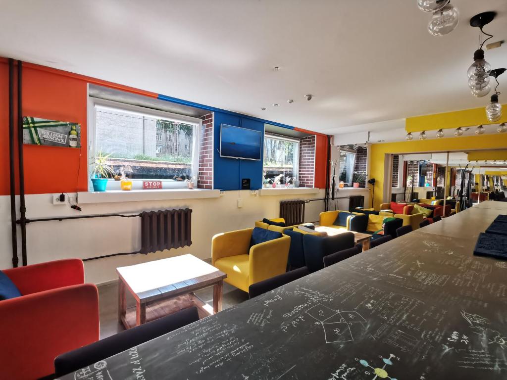 Posezení v ubytování Tiki Taka Hostel & Pub