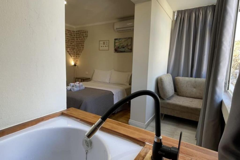 Central Apartment M. Shyri str.1