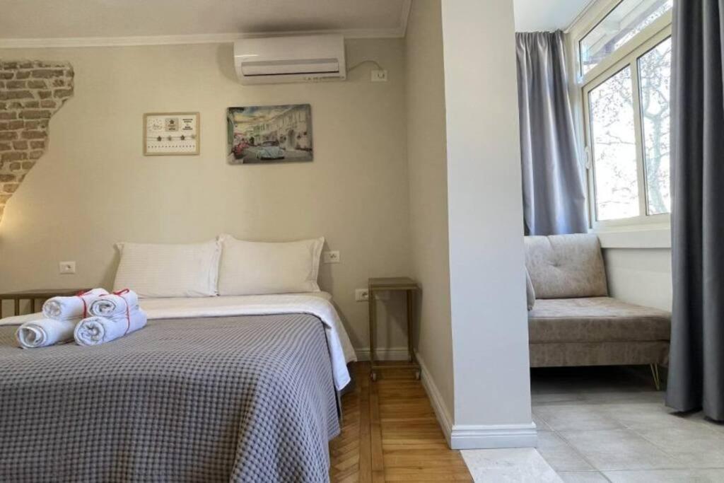 Central Apartment M. Shyri str.1 - Imazhi 2