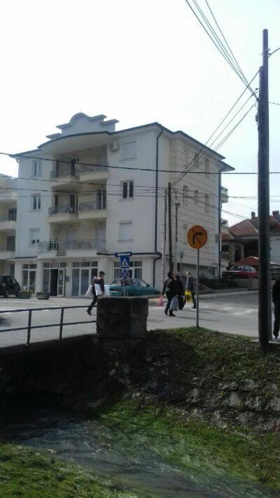Η γειτονιά γύρω από ή μία γειτονιά κοντά σε αυτό το διαμέρισμα