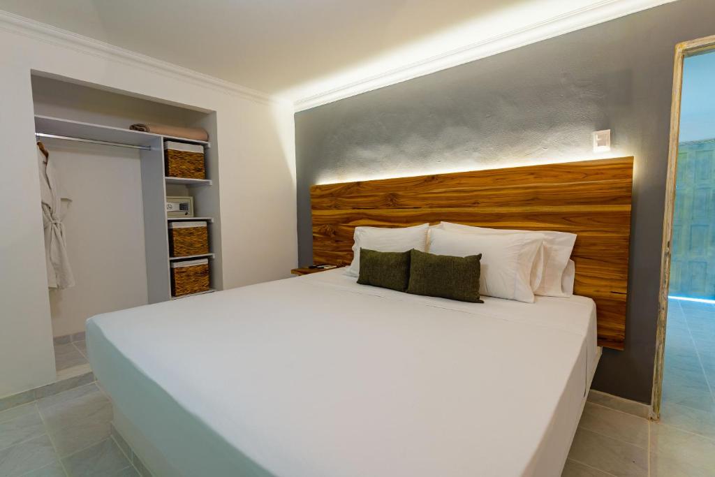 Mejores Hoteles en Isla Grande | Islas del Rosario 493378080