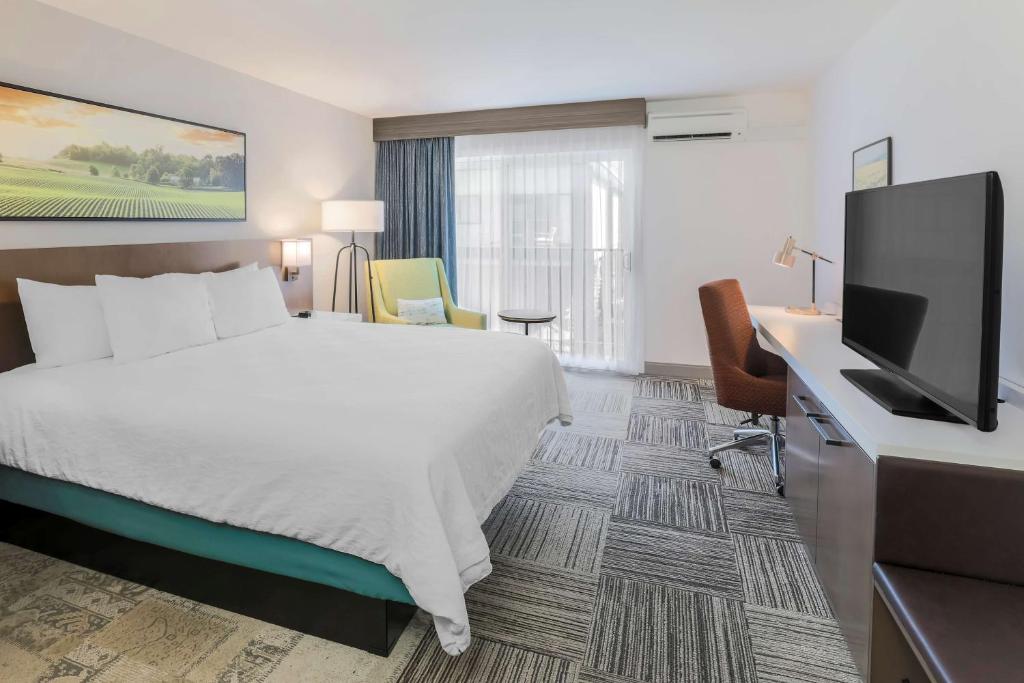 Hilton Garden Inn Davis Downtown photo