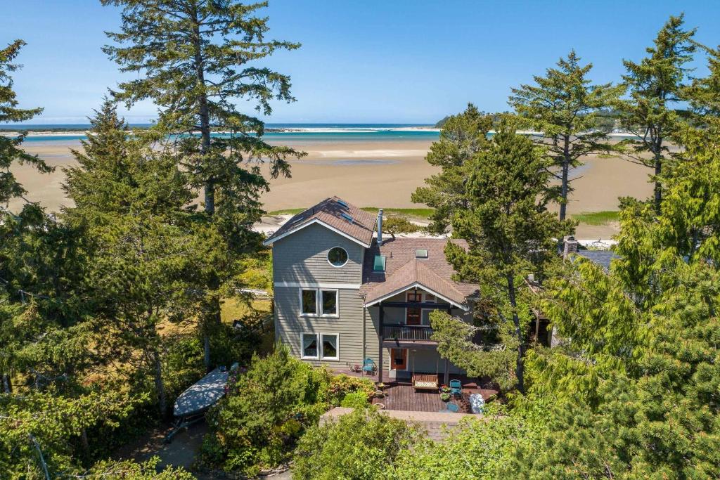 Siletz Bay Beach House, Lincoln City (updated prices 2024)