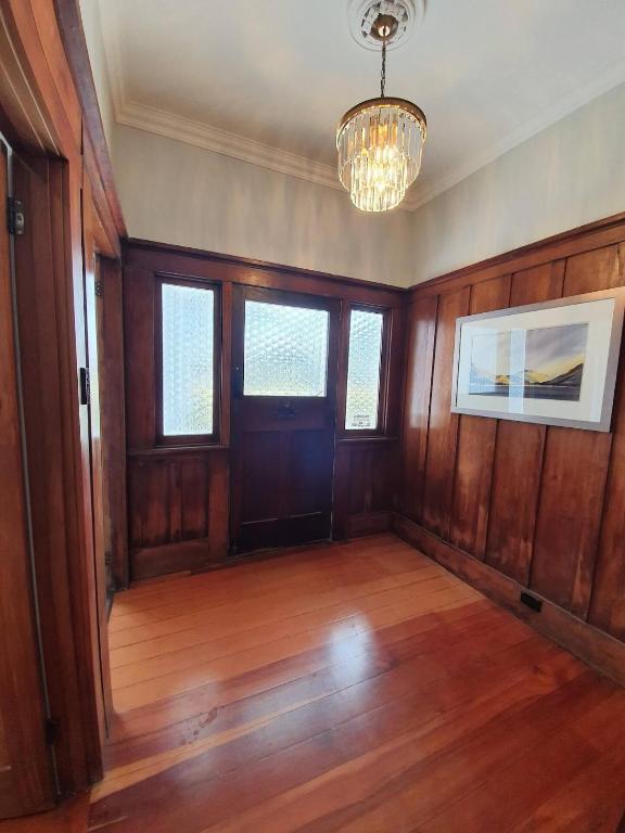 Tauranga - Big, beautiful Villa on the water! - Resim 37