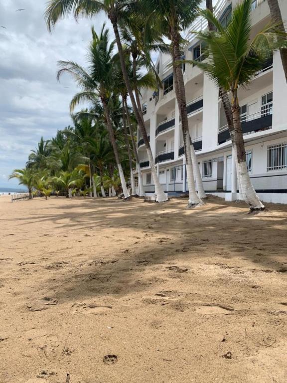 Playa de o cerca de este apartahotel