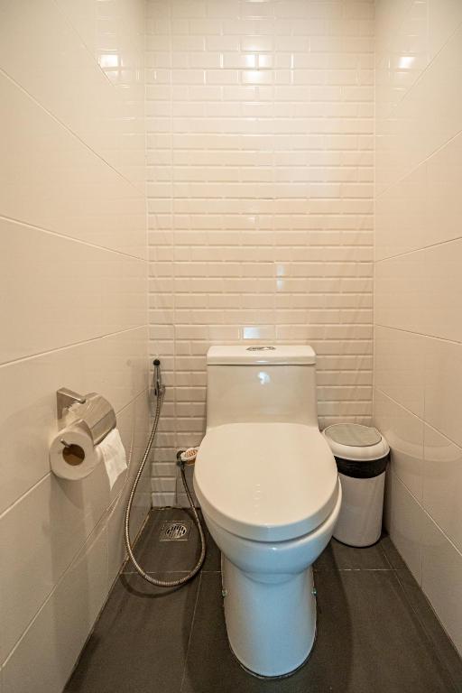 Koupelna v ubytování Patong Poshtel