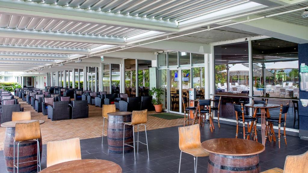 Restaurace v ubytování Holiday Inn Suva by IHG
