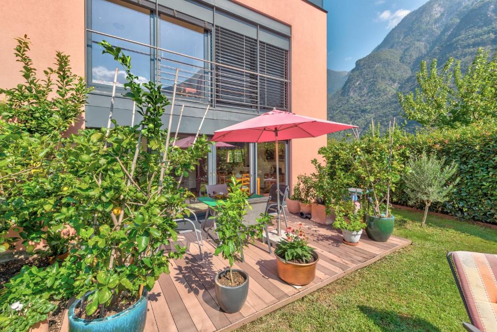 Nespecifikovaný výhled na hory nebo výhled na hory při pohledu z apartmánu