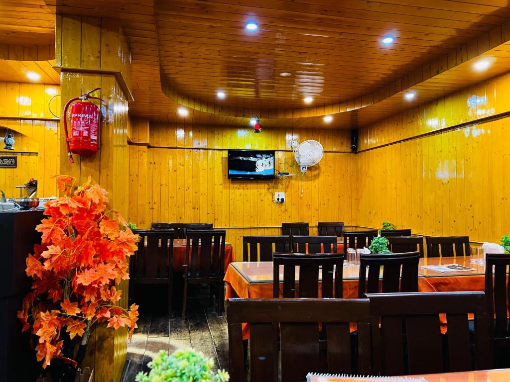 Restaurace v ubytování Pine view