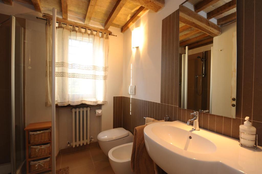 Villa Costa piccola with private pool in Umbria - Villa