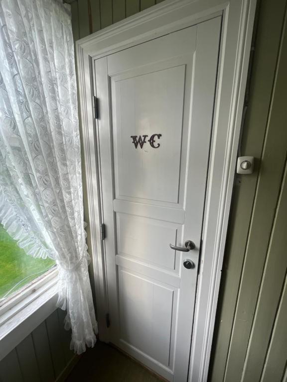 Visjon Gjestegård - Standard Double Room With Shared Bathroom