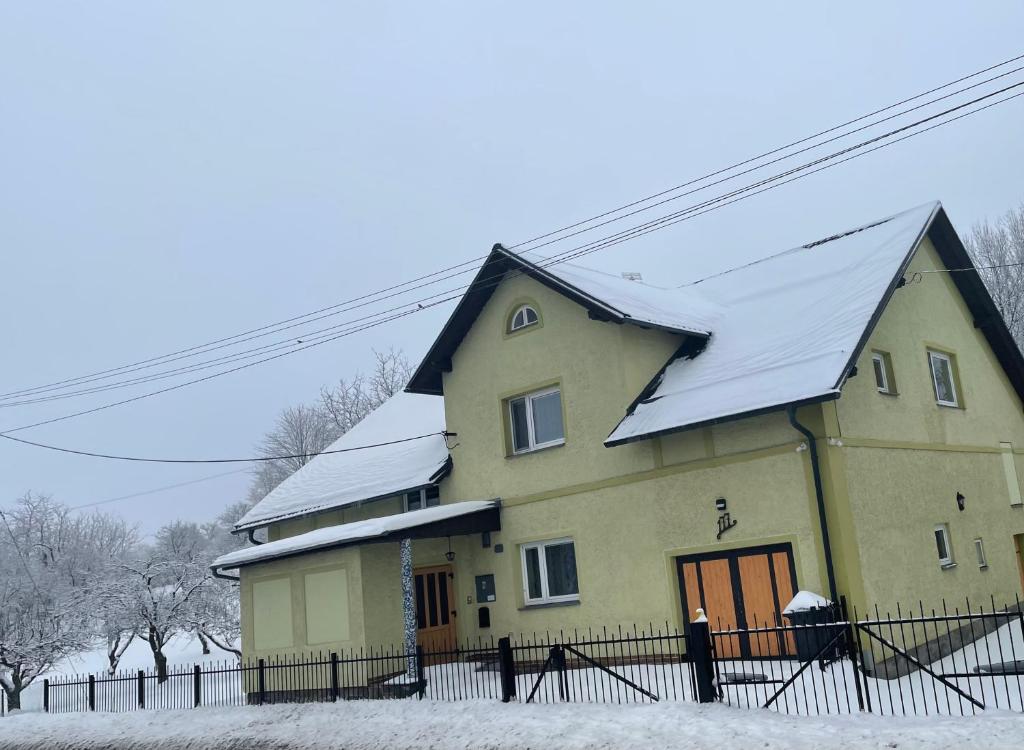 Chata Vápenná v zimě
