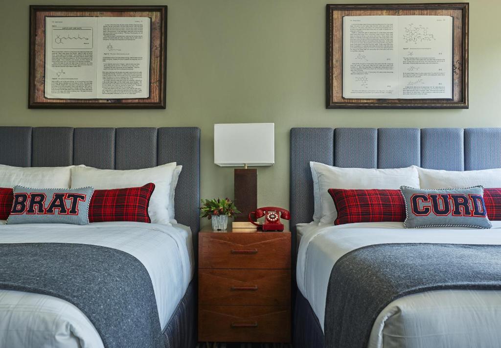 Graduate by Hilton Madison - Graduate Queen Room With Two Queen Beds