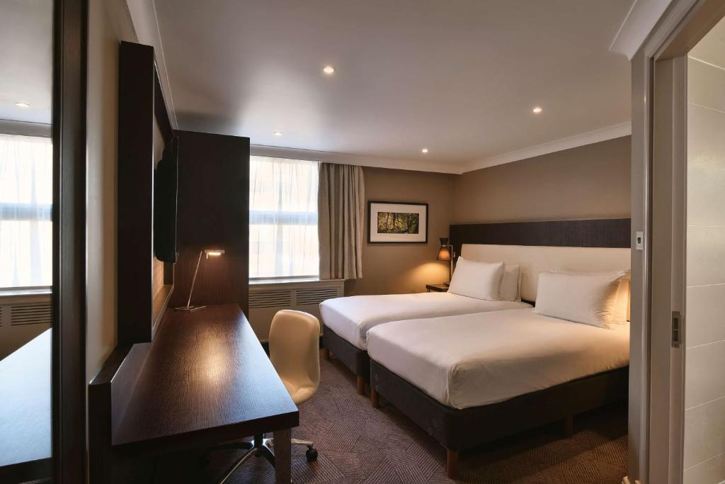 DoubleTree by Hilton London Ealing - Resim 19