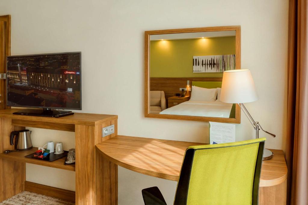 Hampton By Hilton Kalisz - Koningin