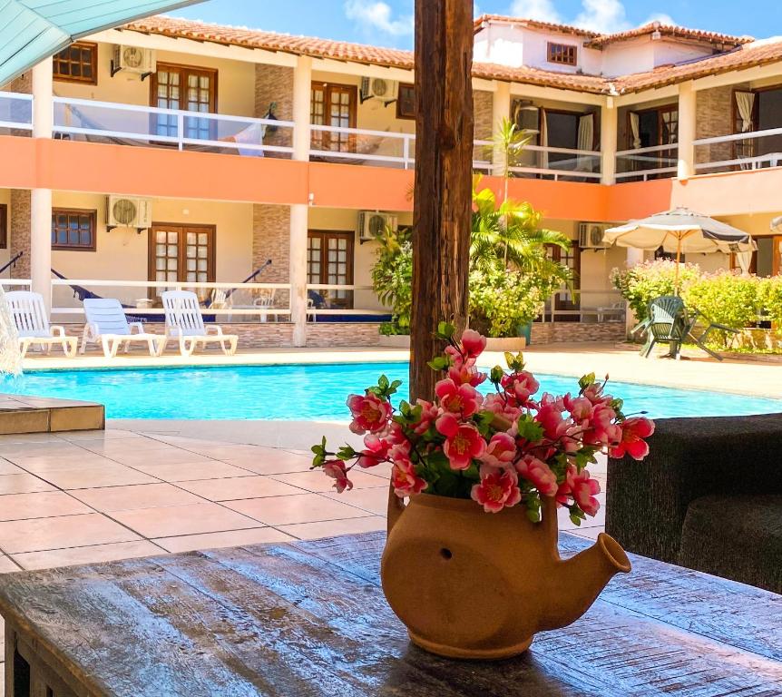 Bazén v ubytování Hotel Malibu nebo v jeho okolí