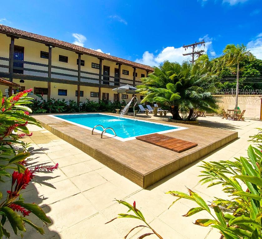 Bazén v ubytování Hotel Malibu nebo v jeho okolí