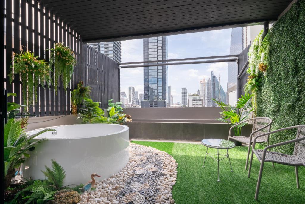 G Boutique Silom Hotel - Resim 4