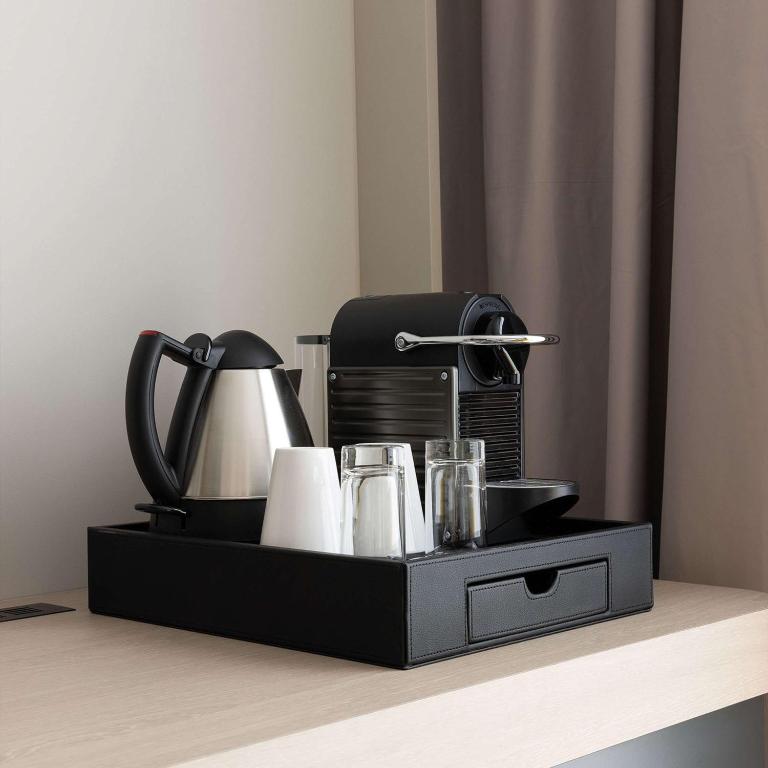 Hilton Garden Inn Tours Centre, France - King Room - Mobility Accessible