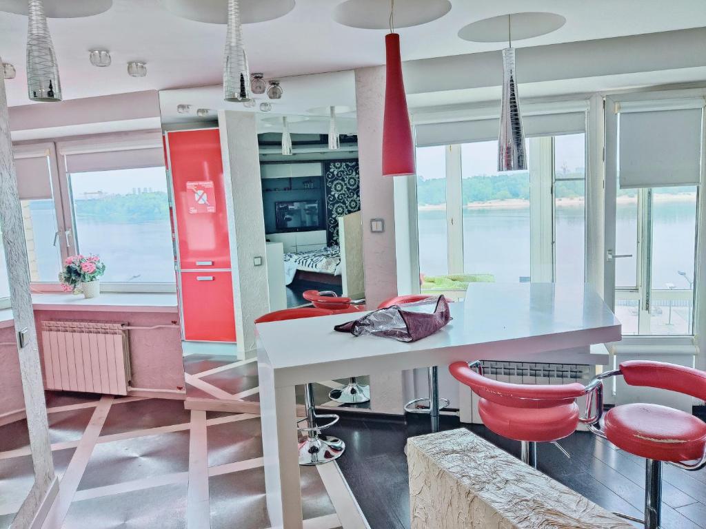 Real Home Apartmens - Podil Promenade - Studio D'appartement Naberezhno-Khreshatyc'ka Str 11