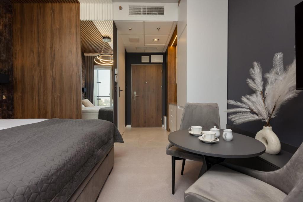 Exceptional Business Apartments by Noclegi Renters - Resim 29